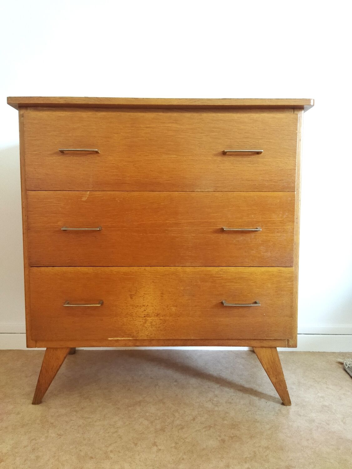 Vintage chest of drawers