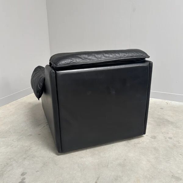 Black leather lounge chair by Dreipunkt, 1970s