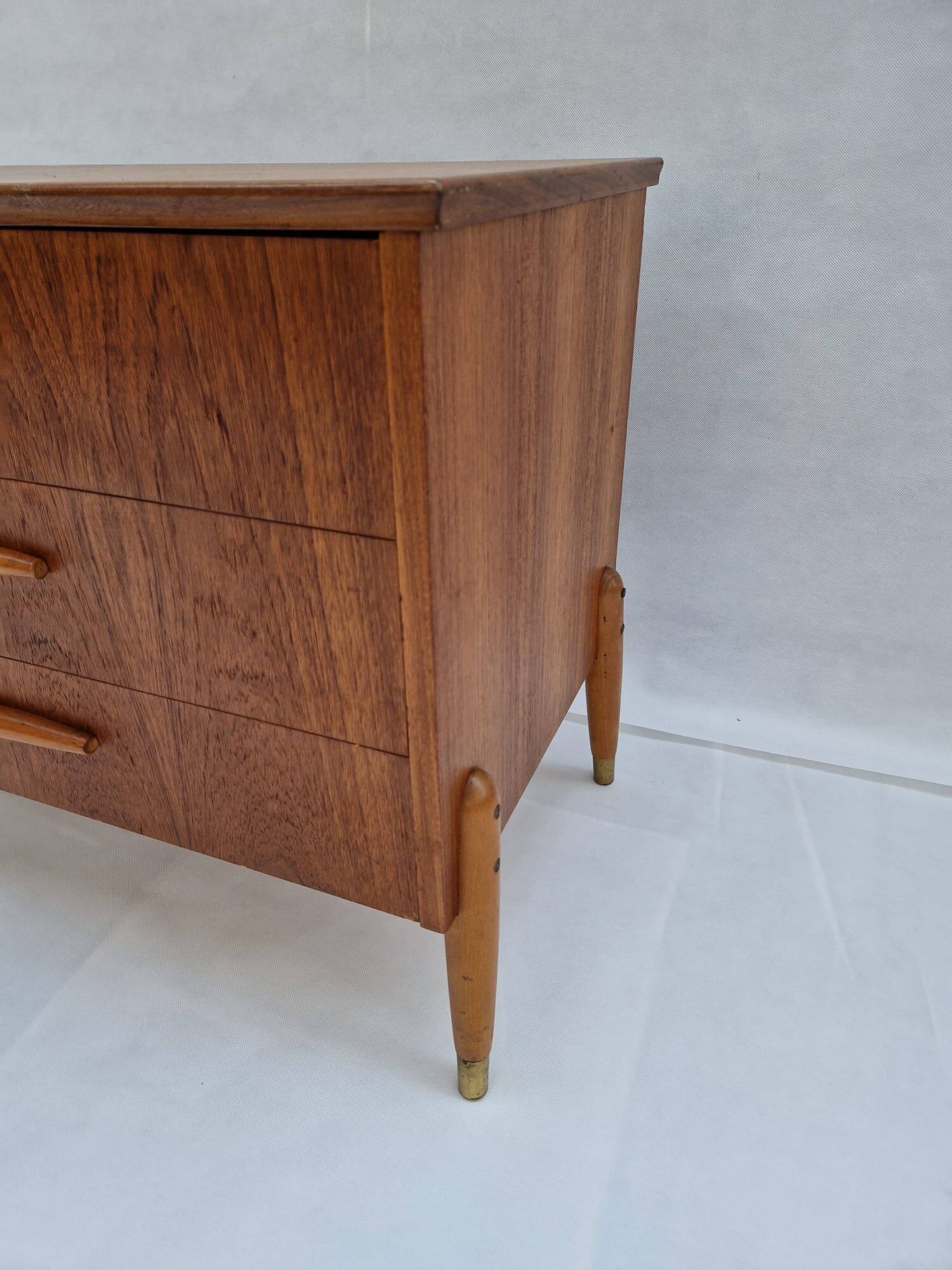 Commode en teck, Danemark, années 1970