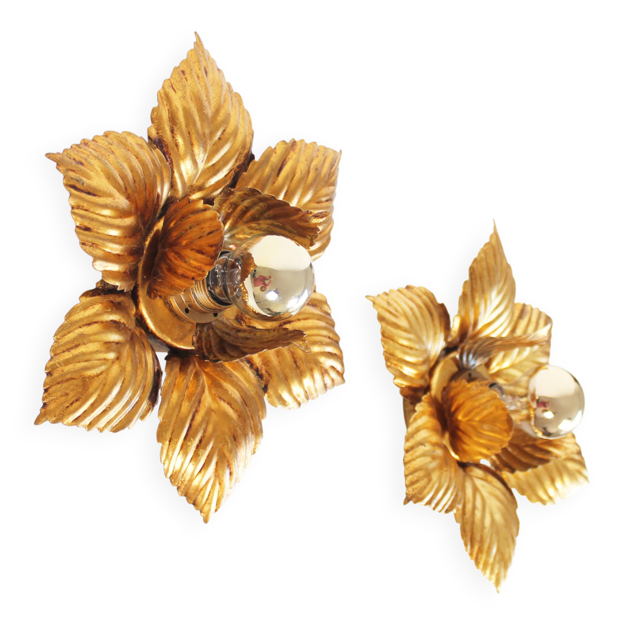 Set of two Italian Florentine gilt wall lamps by Masca Italia