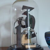 Glass bell globe