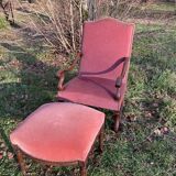 Armchair Voltaire or shepherdess and foot rest in pink velvet Louis XVI