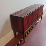 Rosewood row sideboard pallet