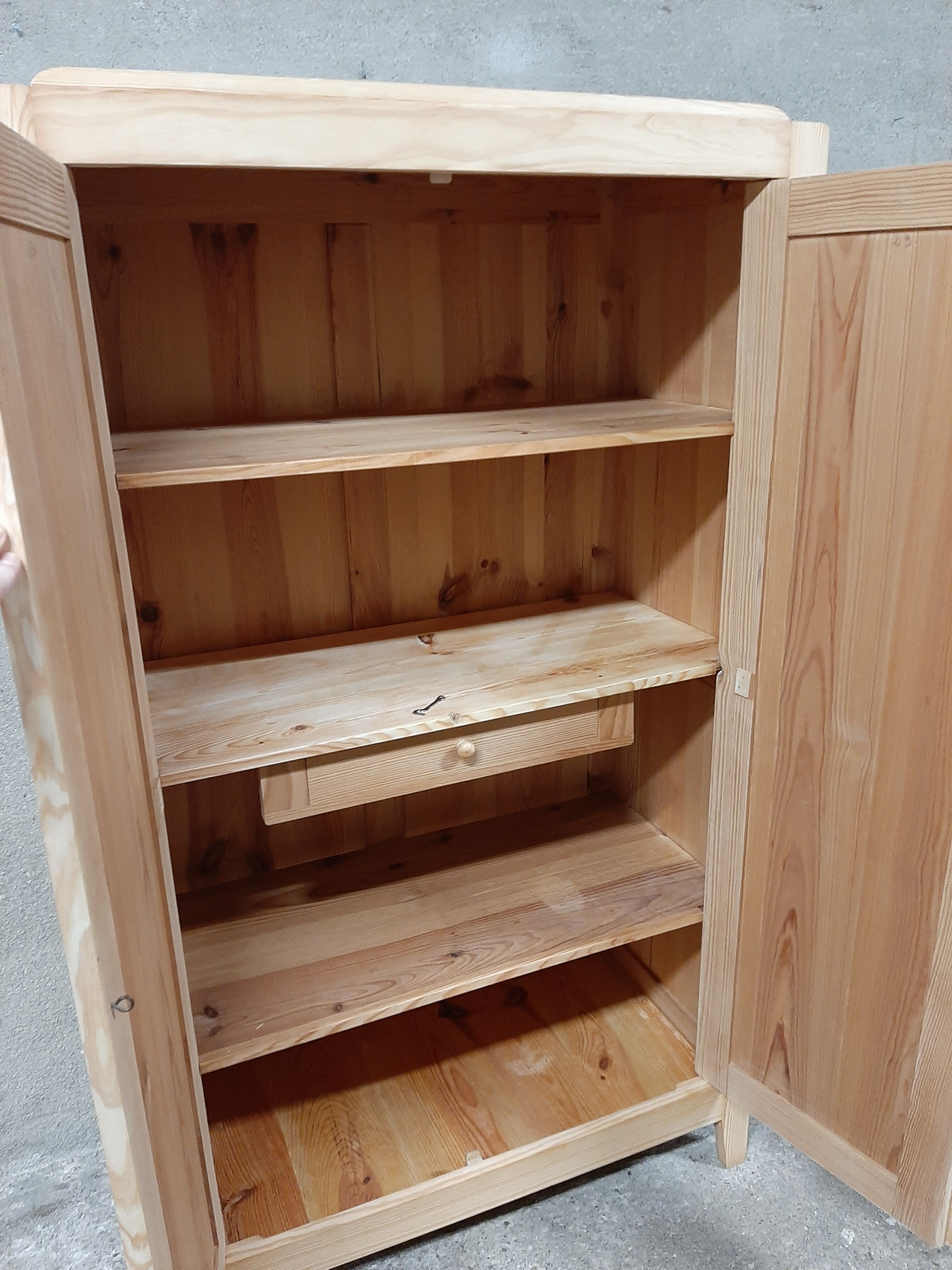 Wardrobe solid pine