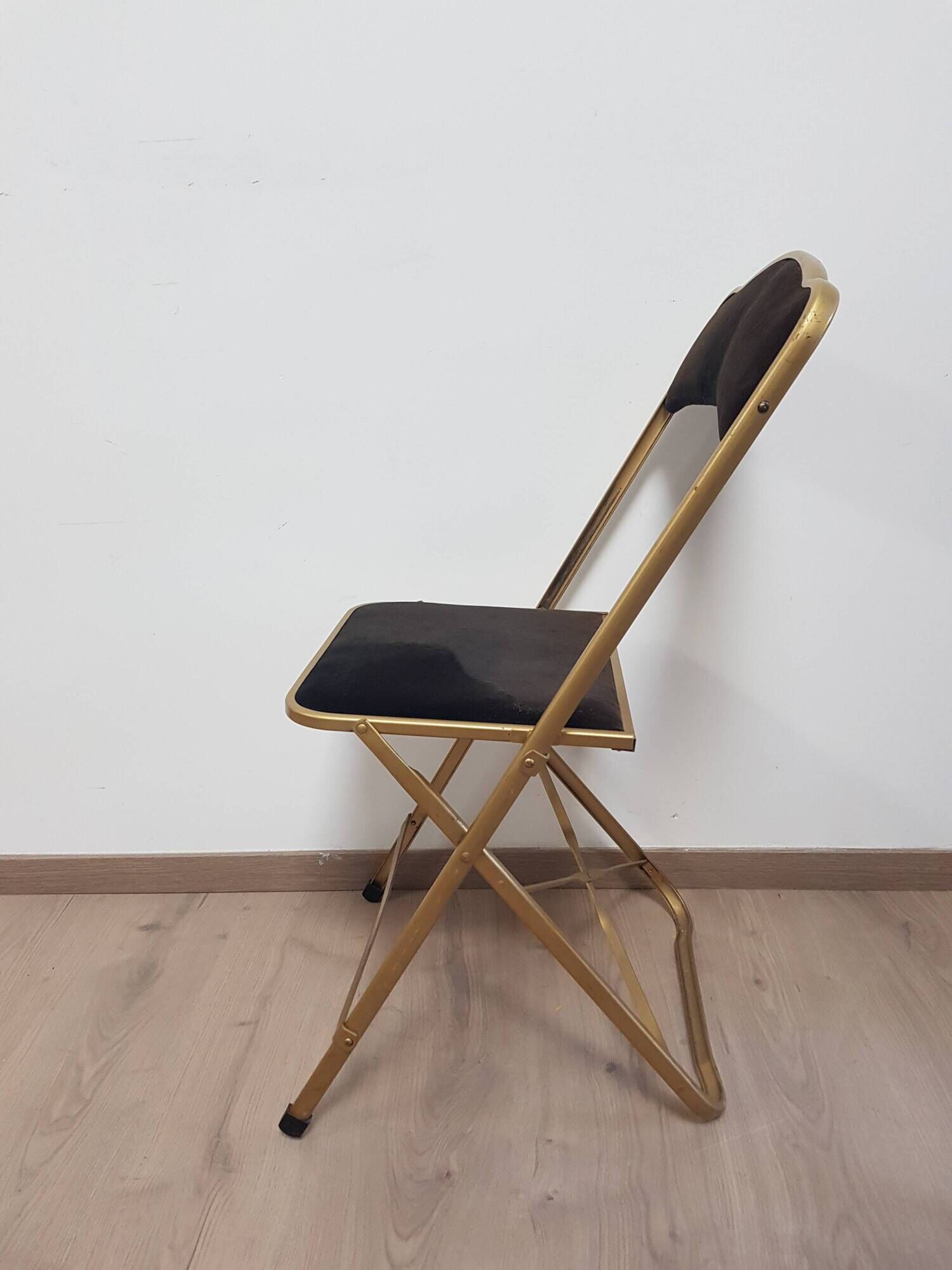 Set of 4 opera theater folding chairs from the 70s two-tone velvet brass