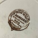 Antique plate with brown floral decoration, Grand dépôt E. Bourgeois