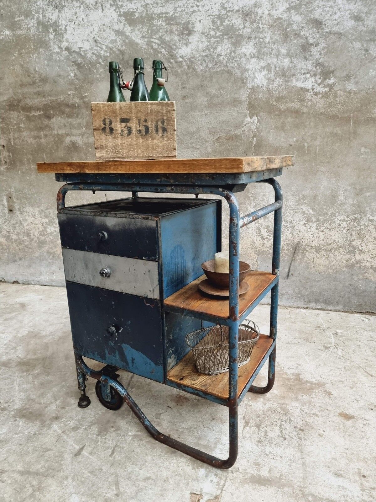 Industrial trolley workbench Citroen chest of drawers