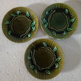 3 cups and saucers in bamboo decor slip