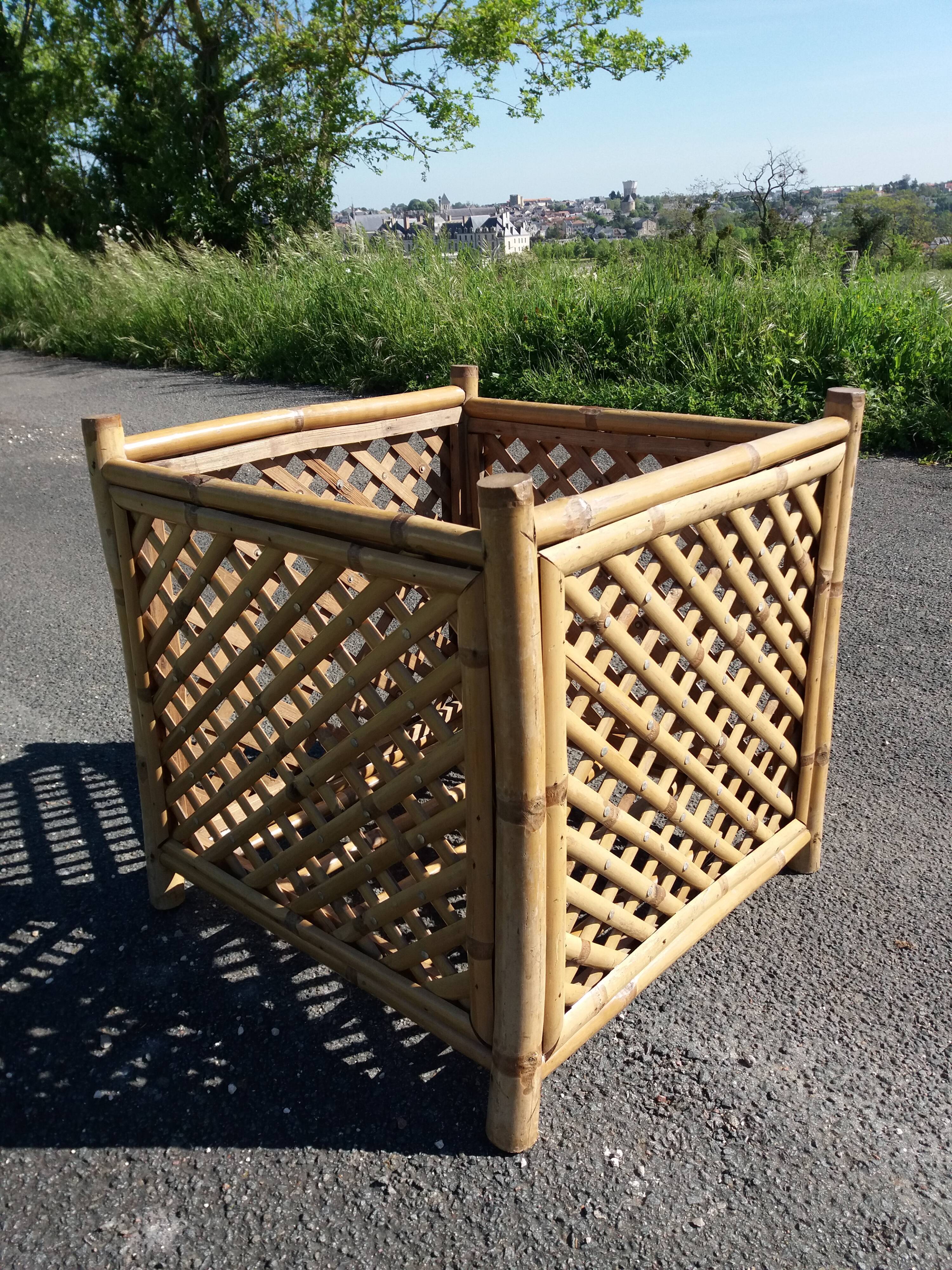Square pot cover in bamboo