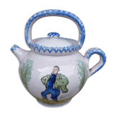 Pichet XIXème siècle faience de Charolles personnages naifs