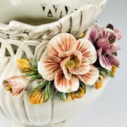 Vase en céramique avec fleurs, Italie, années 1950