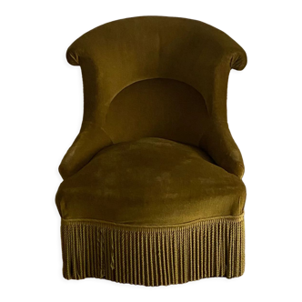 Green velvet toad armchair