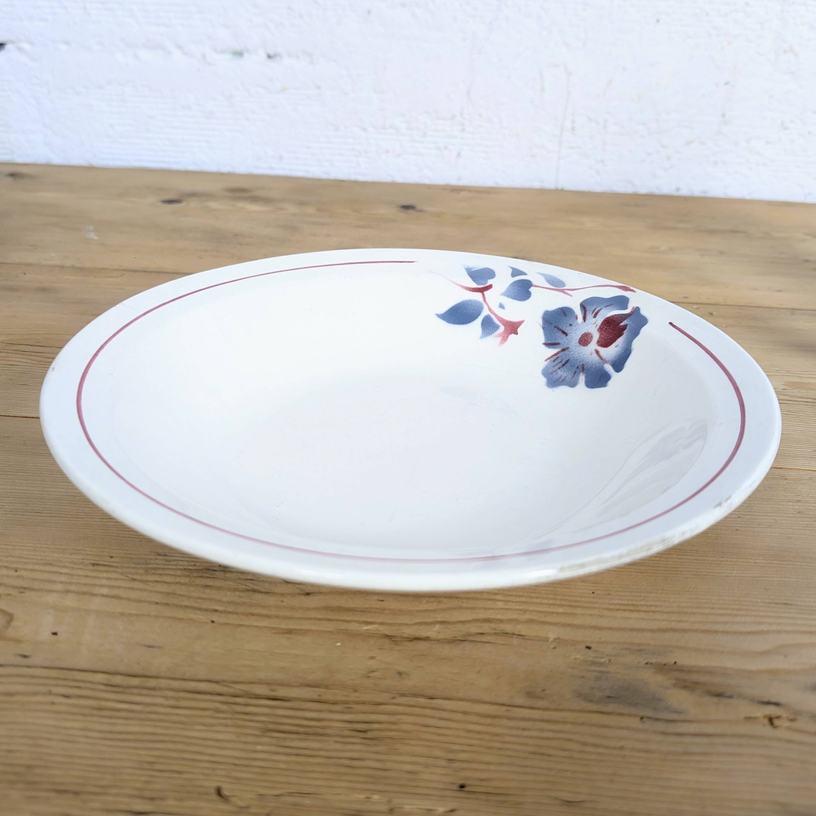 Shallow round dish digoin sarreguemines - model "cannes"