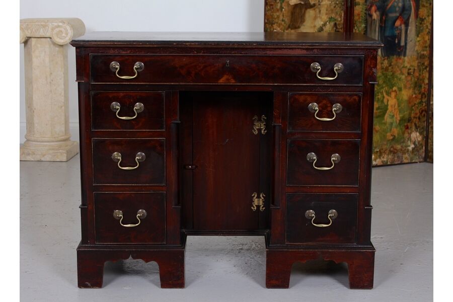 Bureau époque George II