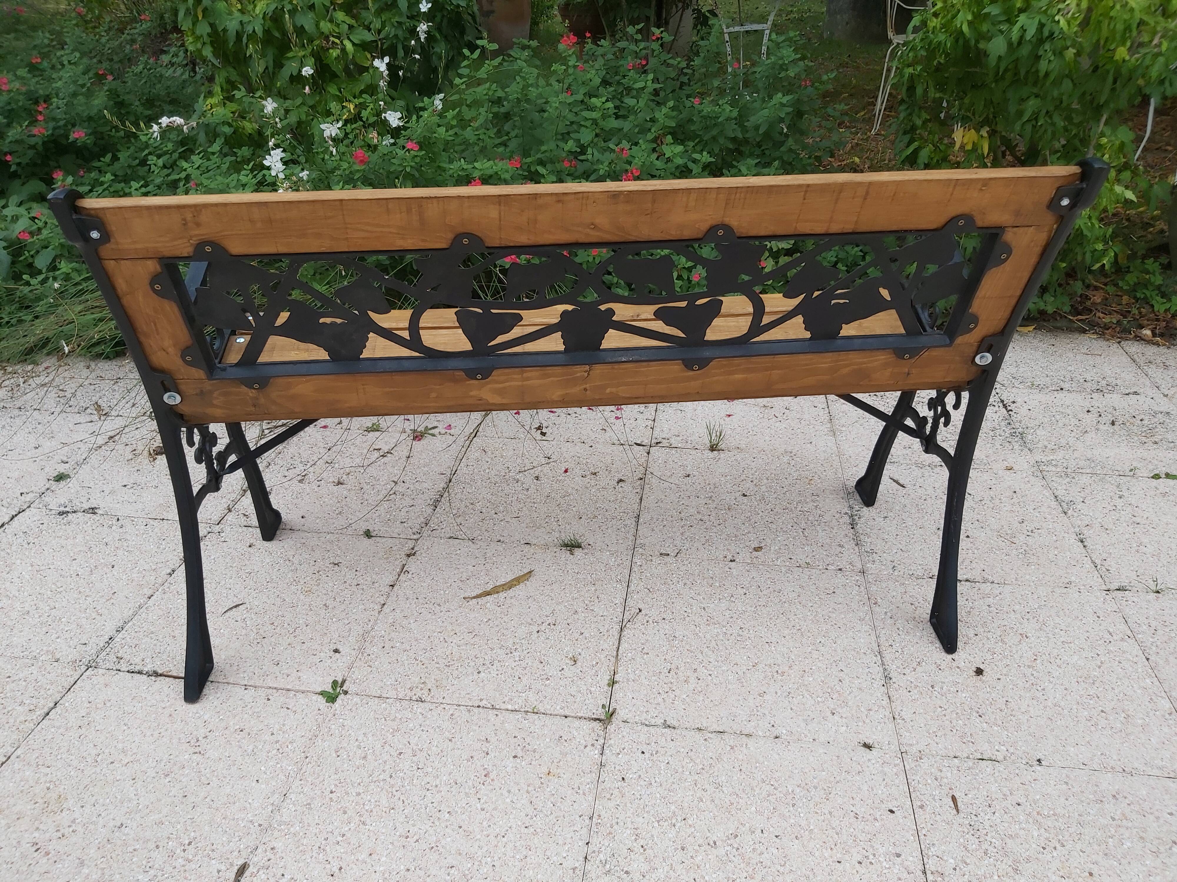Garden bench