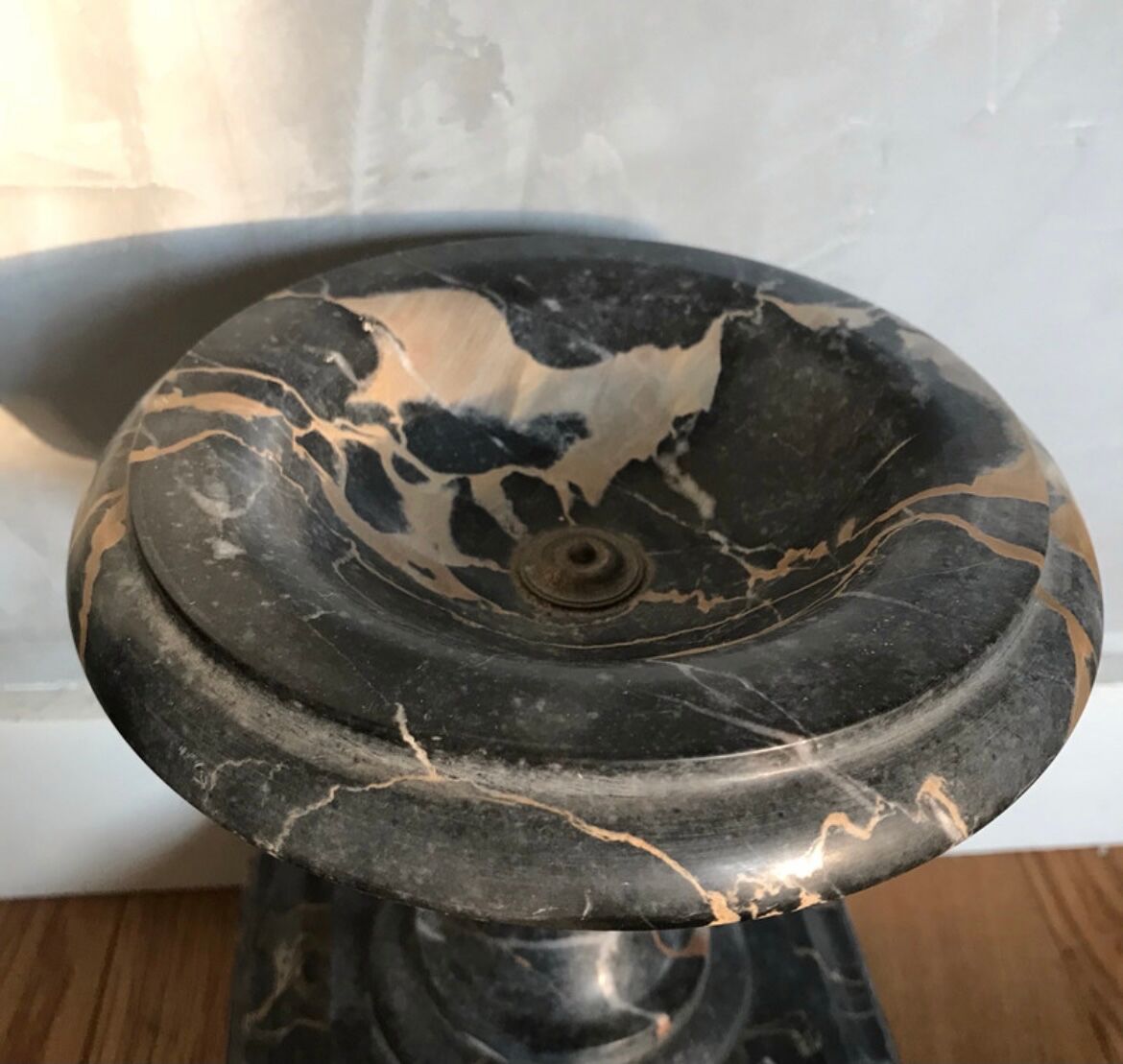 Socle en marbre