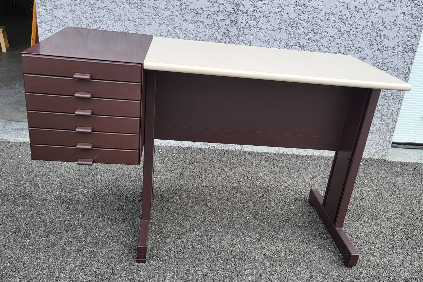 Vintage Olivetti Synthesis Desk - Italian Industrial Design, 1970s