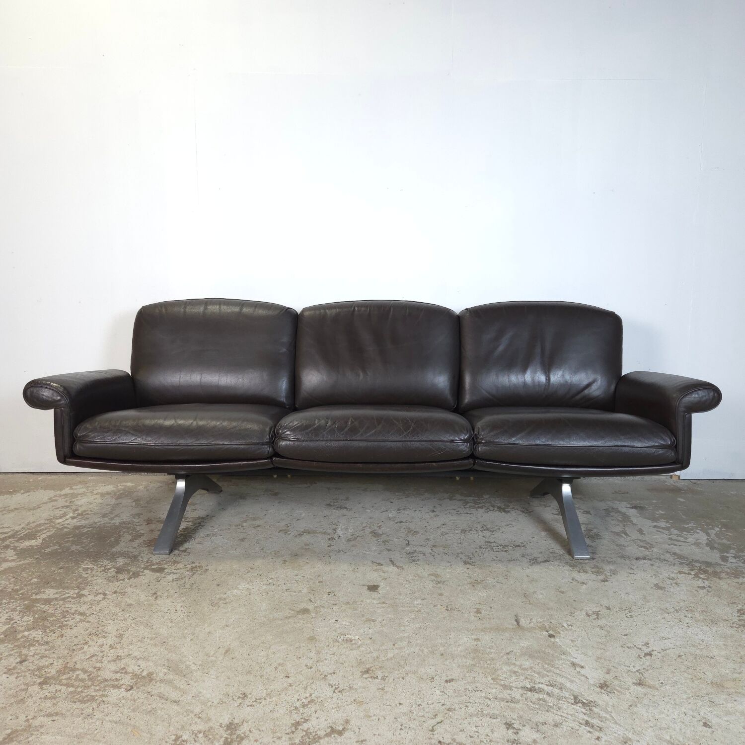 De Sede DS-31 vintage 1960s design leather 3-seater sofa