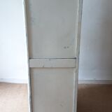 Parisian bonnetière cabinet