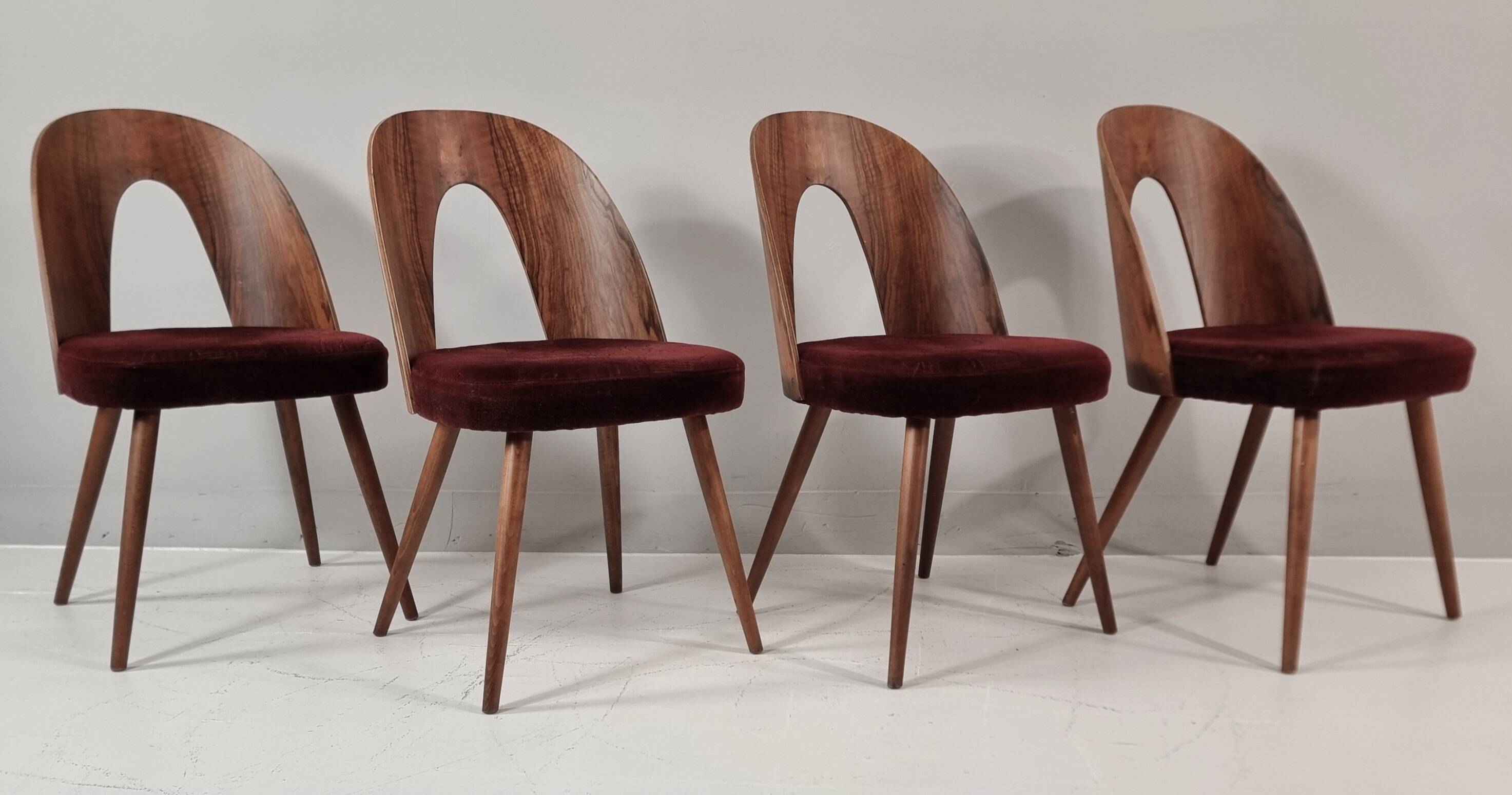 Vintage chairs by Antonin Suman, 1960s, set of 4