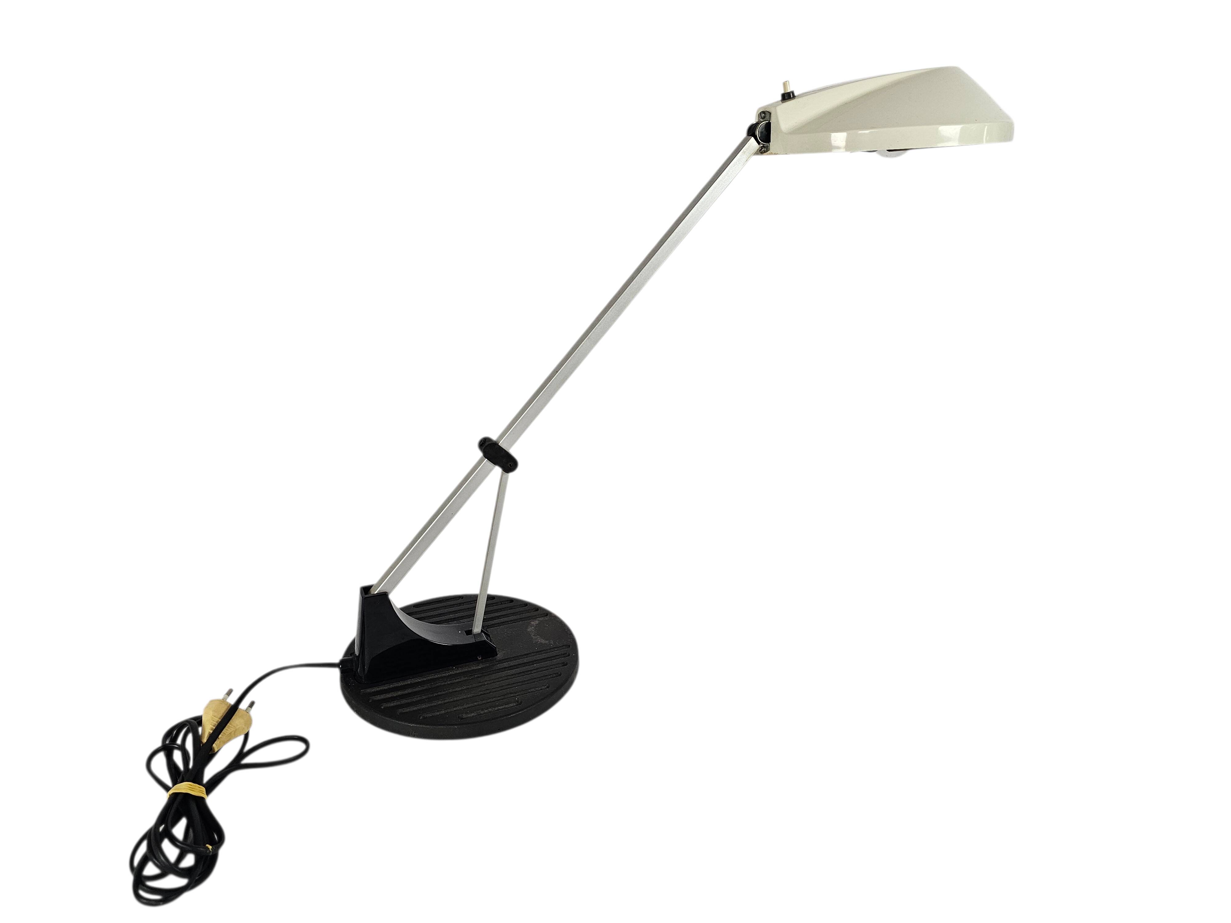 Lampe Anglepoise - designers George Carwardine et Kenneth George - Herbert Te