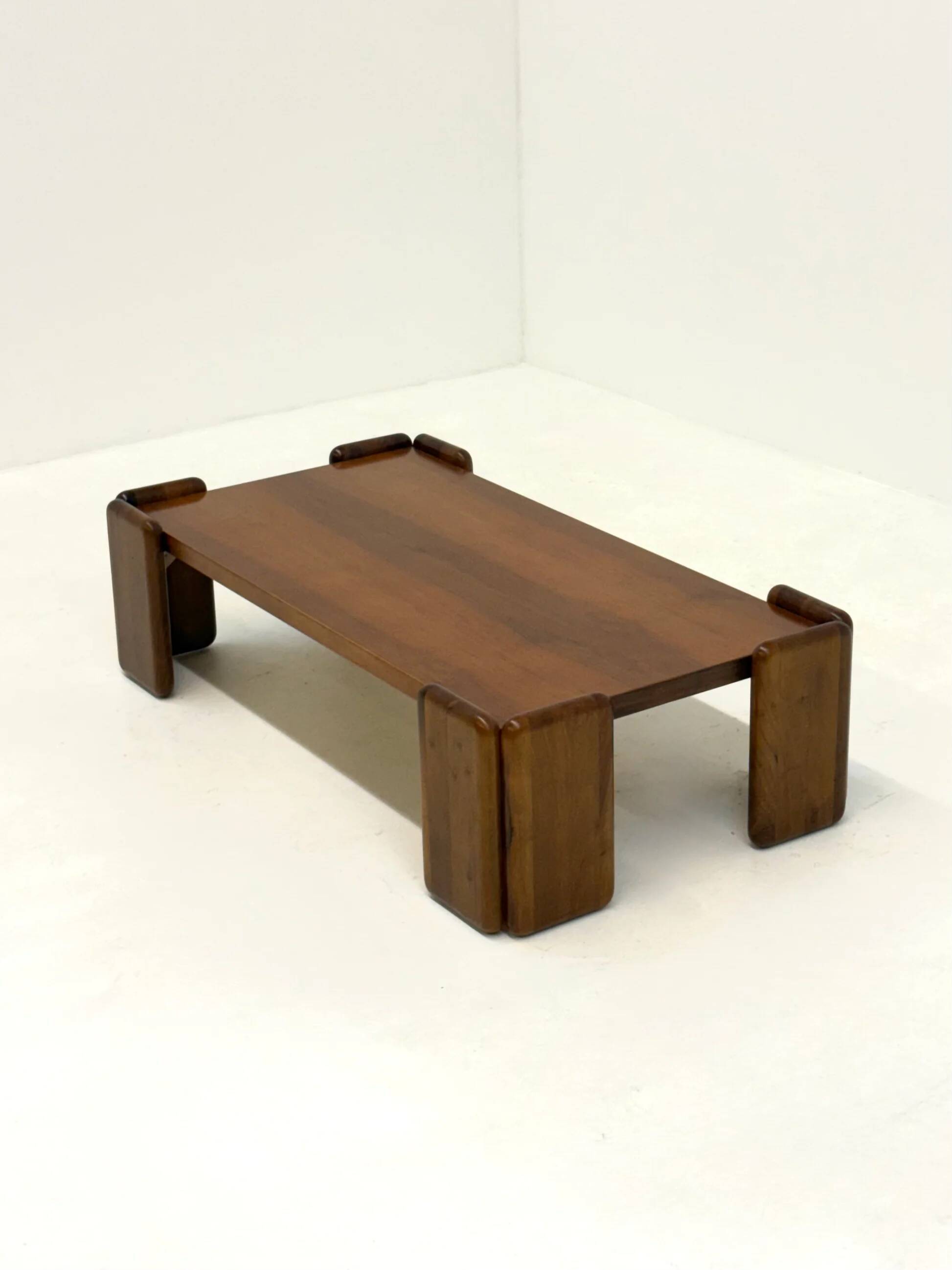 Sapporo coffee table by Mario Marenco for Mobil Girgi