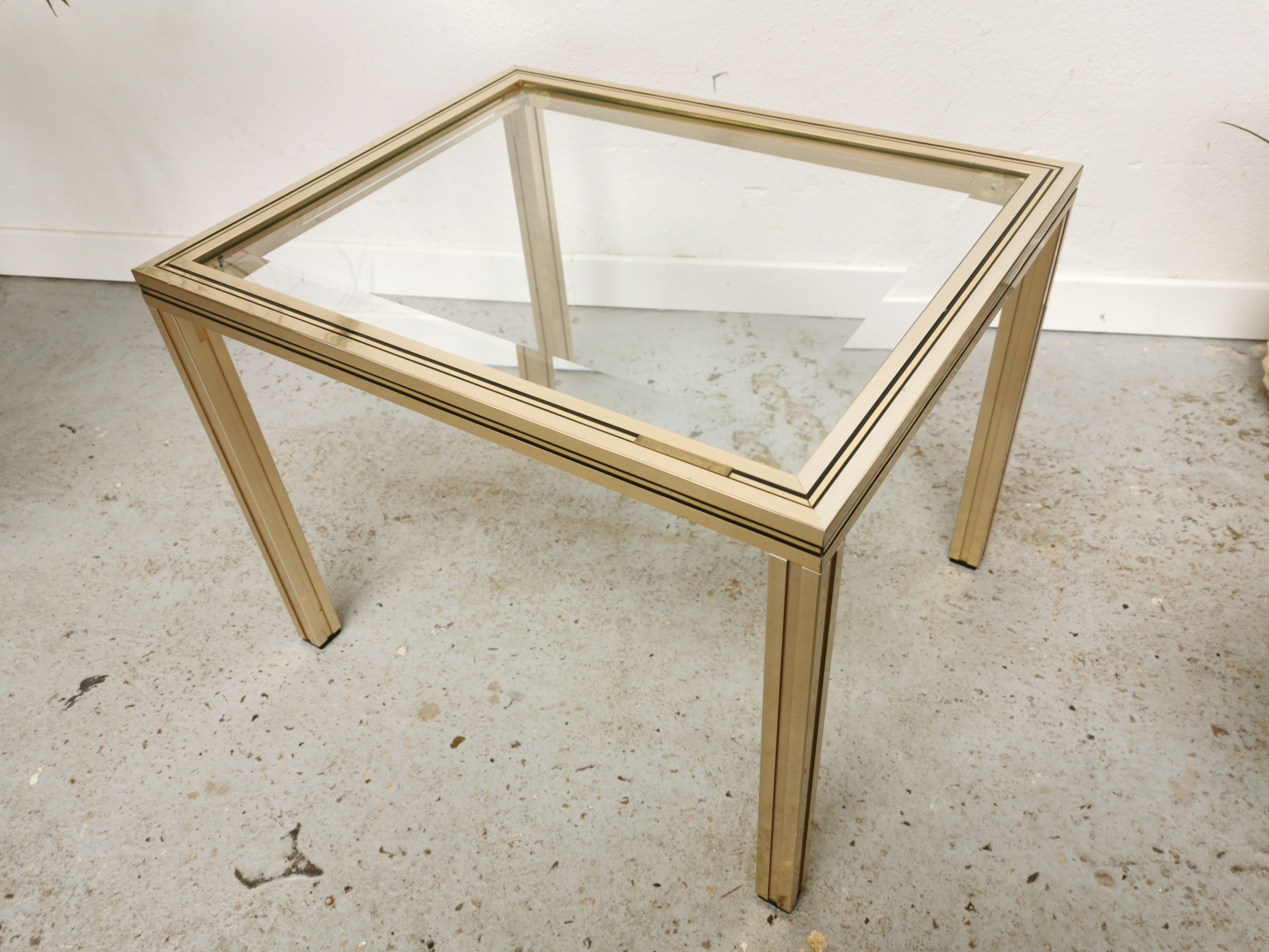 Vintage coffee table sofa tip Pierre Vandel