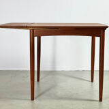 1960s Danish Rectangular Teak Extendable Dining Table