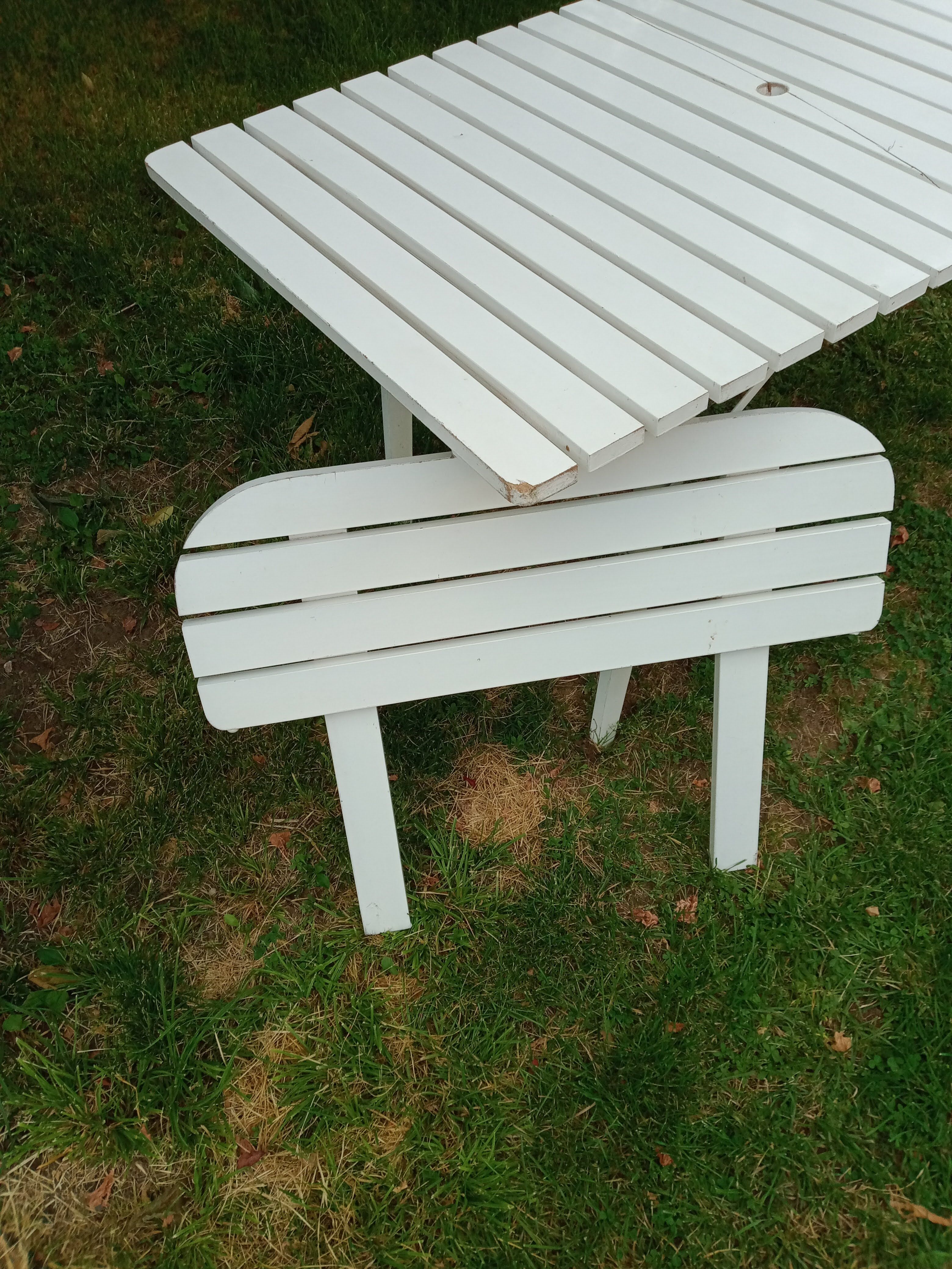 Vintage garden furniture R Gleizes in white painted wood
