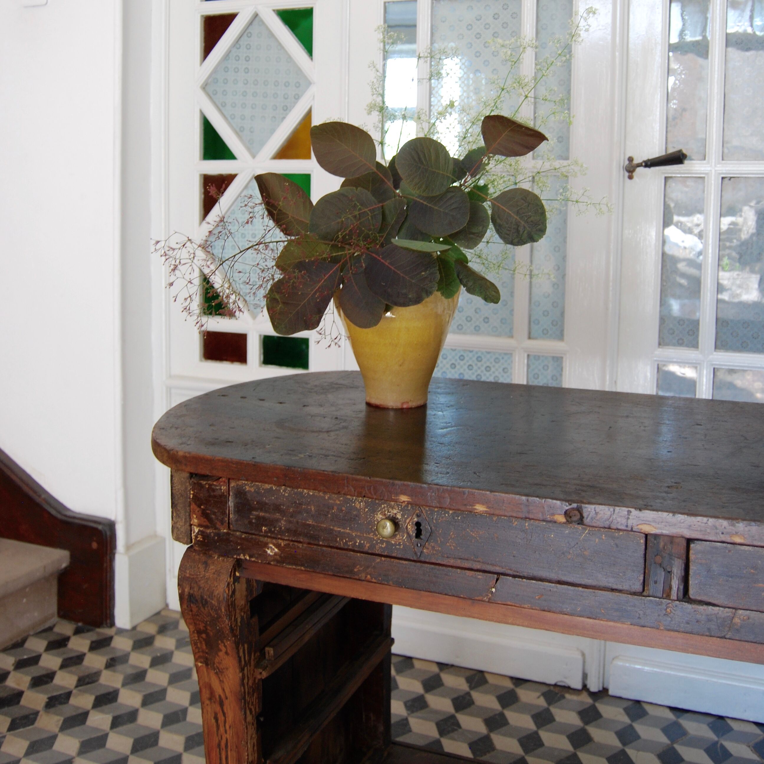 Trade furniture countertop jeweler