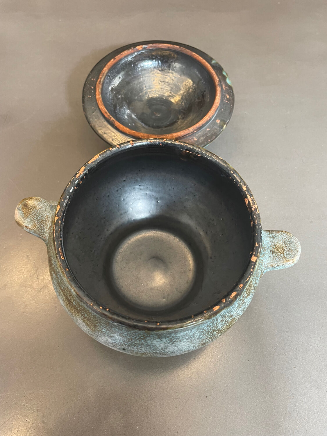Small vintage ceramic pot
