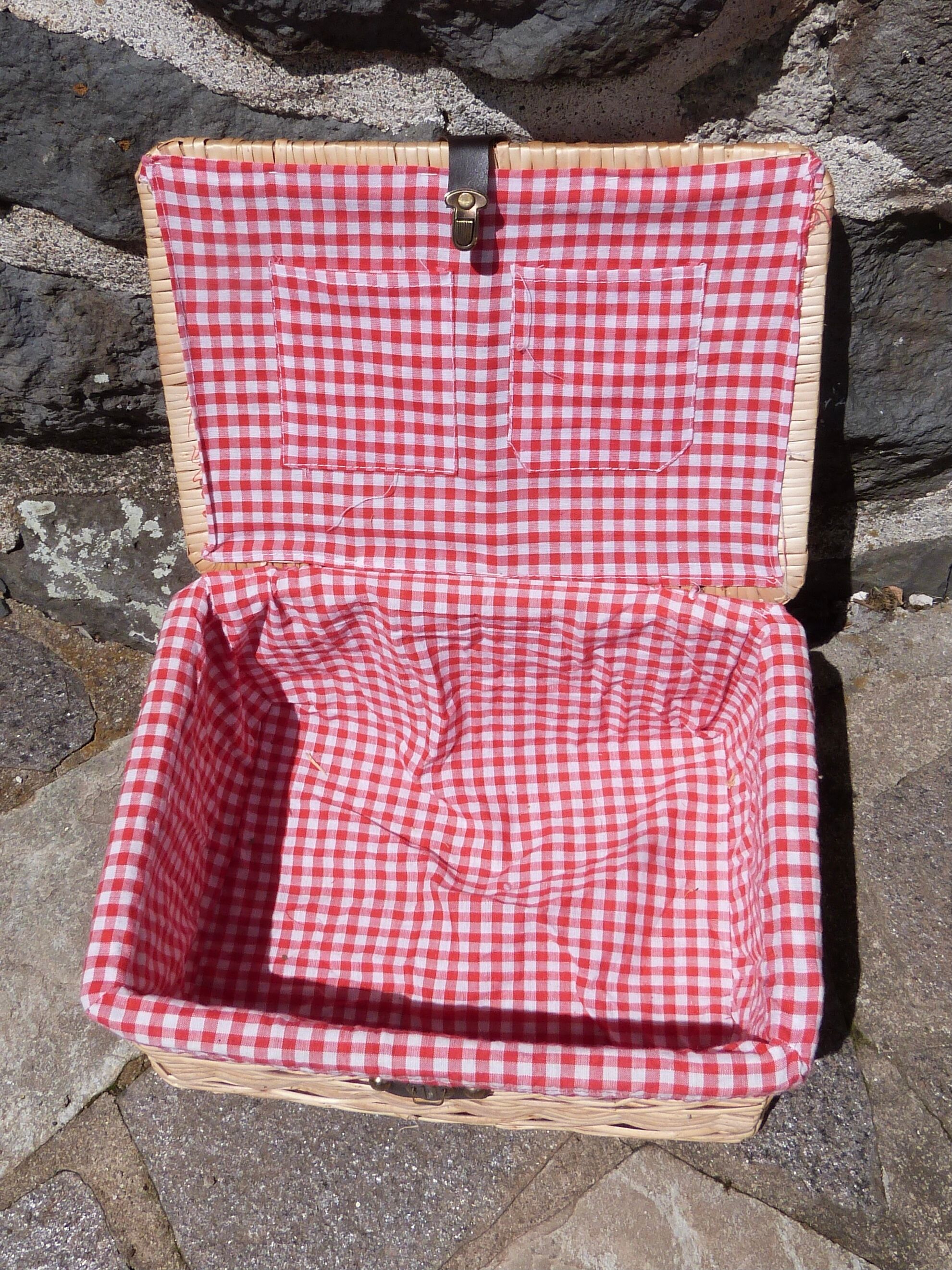 Wicker basket with gingham fabric