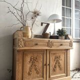 sideboard
