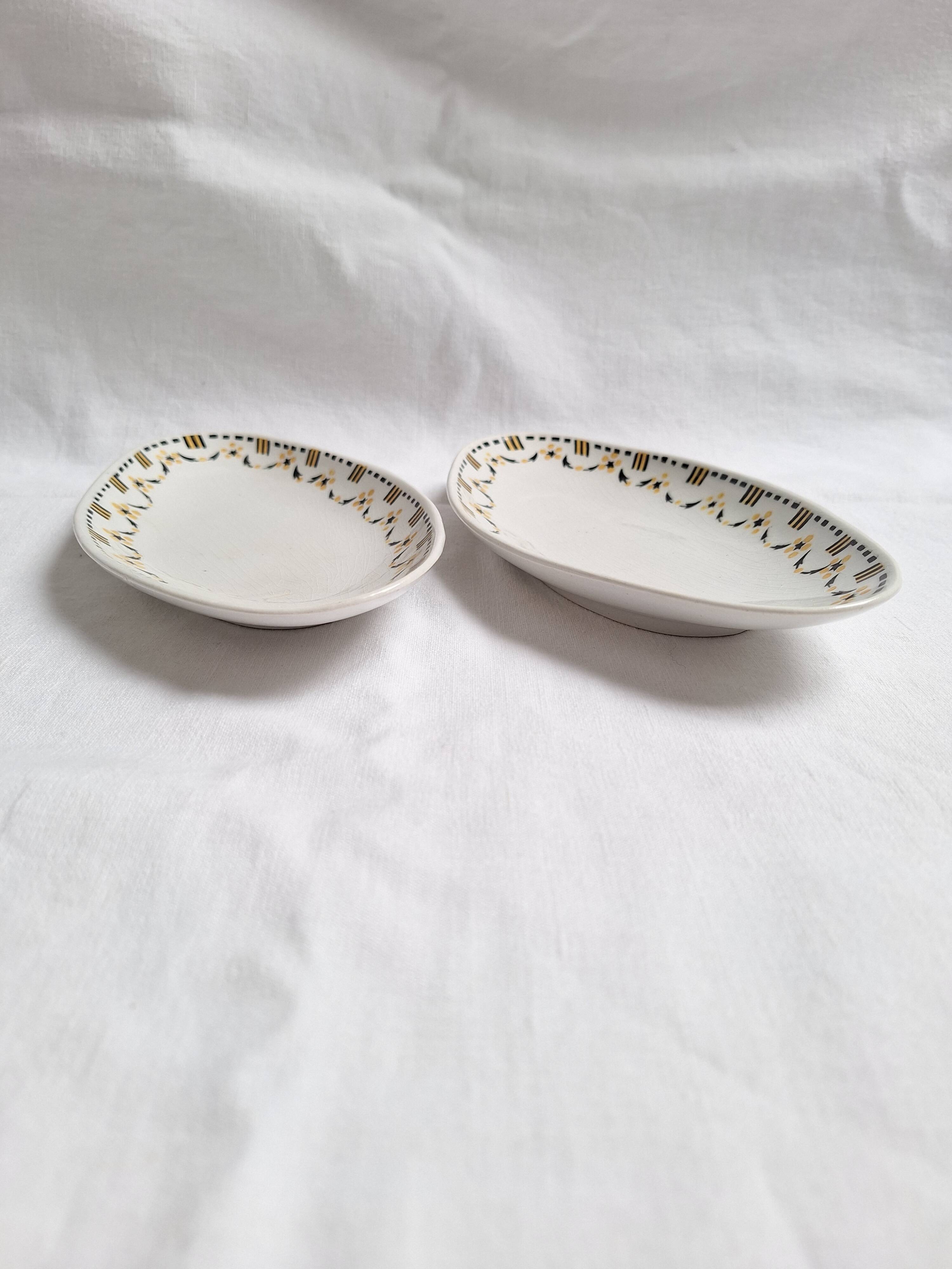 Ravier / Yellow and black aperitif plate Gien 456