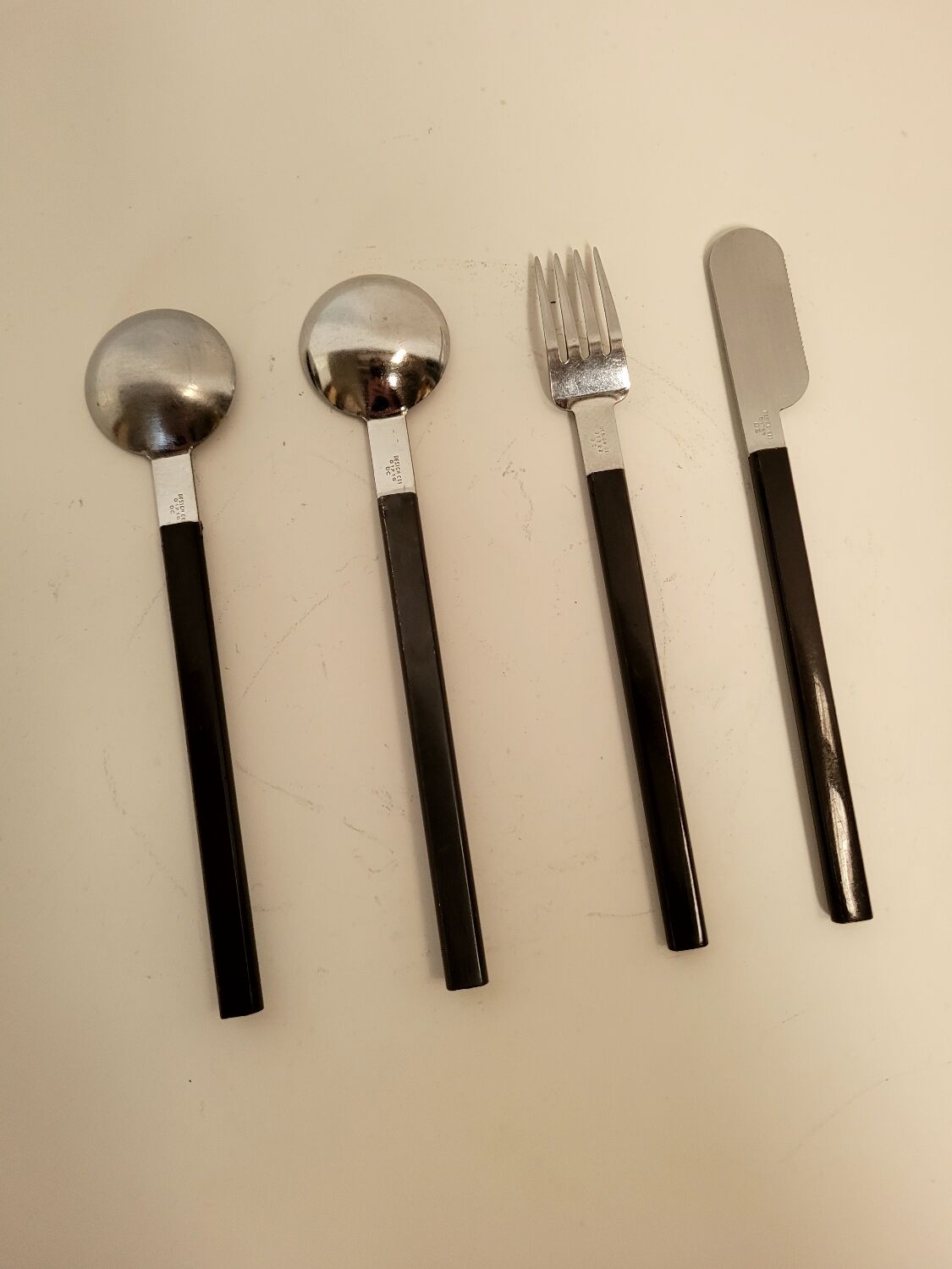 Ensemble de 4 couverts Raymond Loewy pour Air france