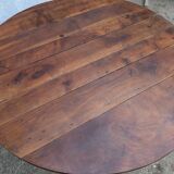 Round table