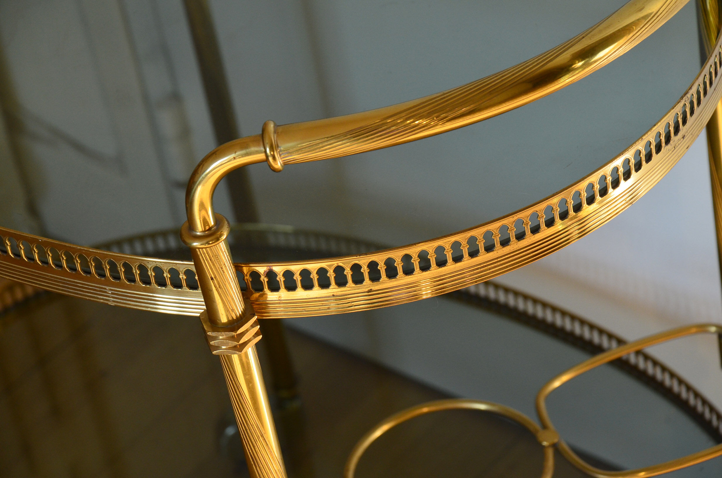 Skateboard brass glass 60 years serving