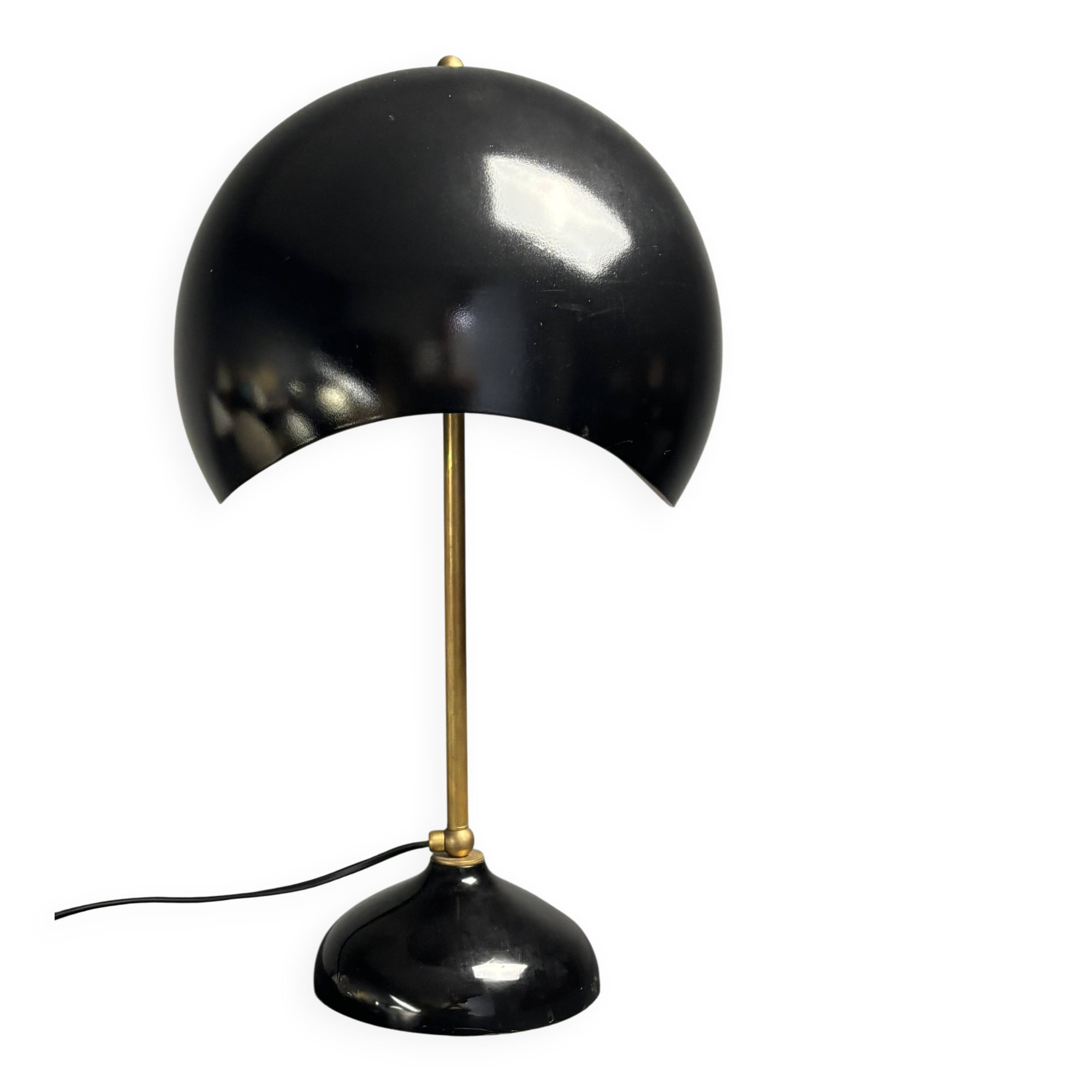 Midcentury Italian scallop mushroom wavy brass desk or table lamp, 1960s
