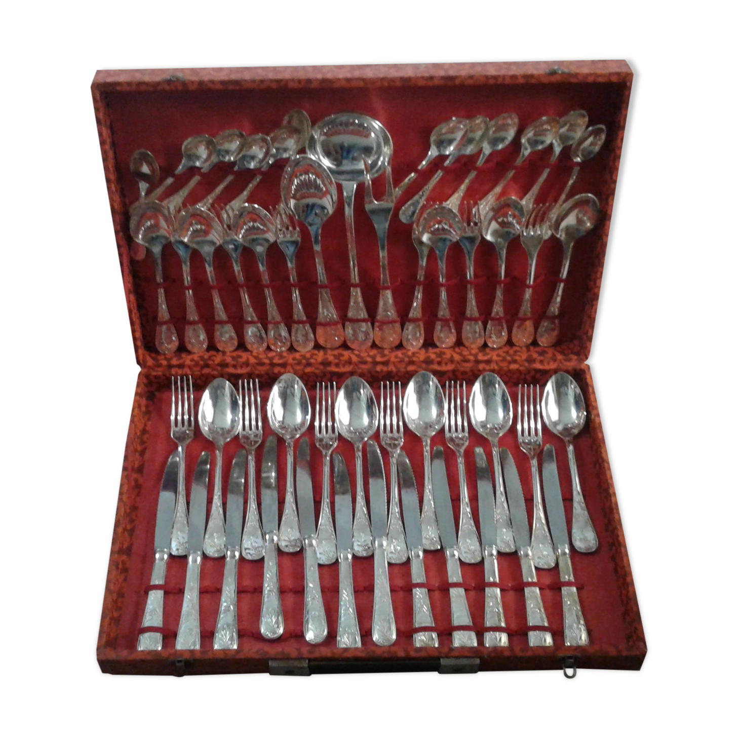 Ménagère.  Coffret 51 pièces