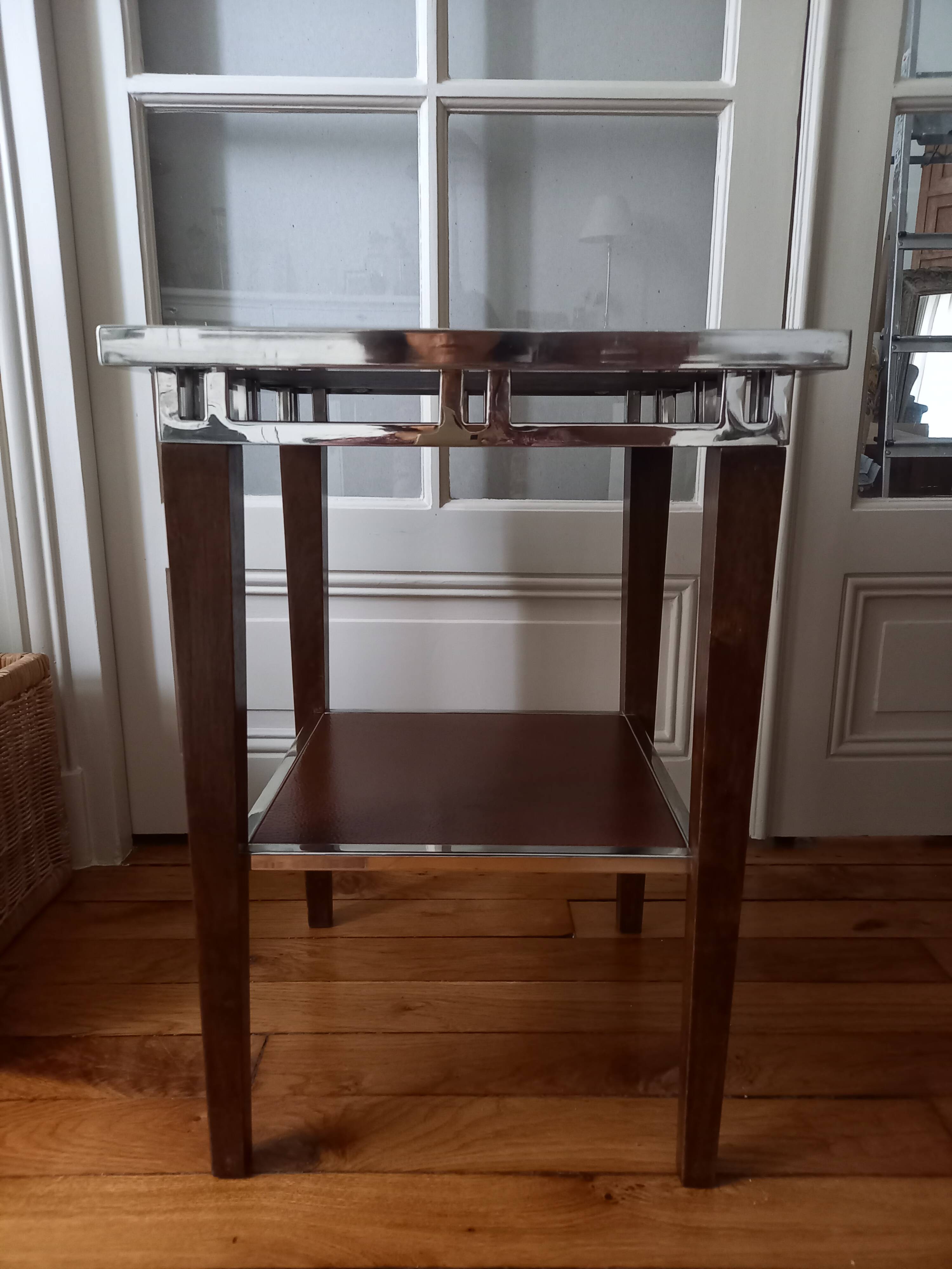 Small square side table/serving table in Art Deco style.