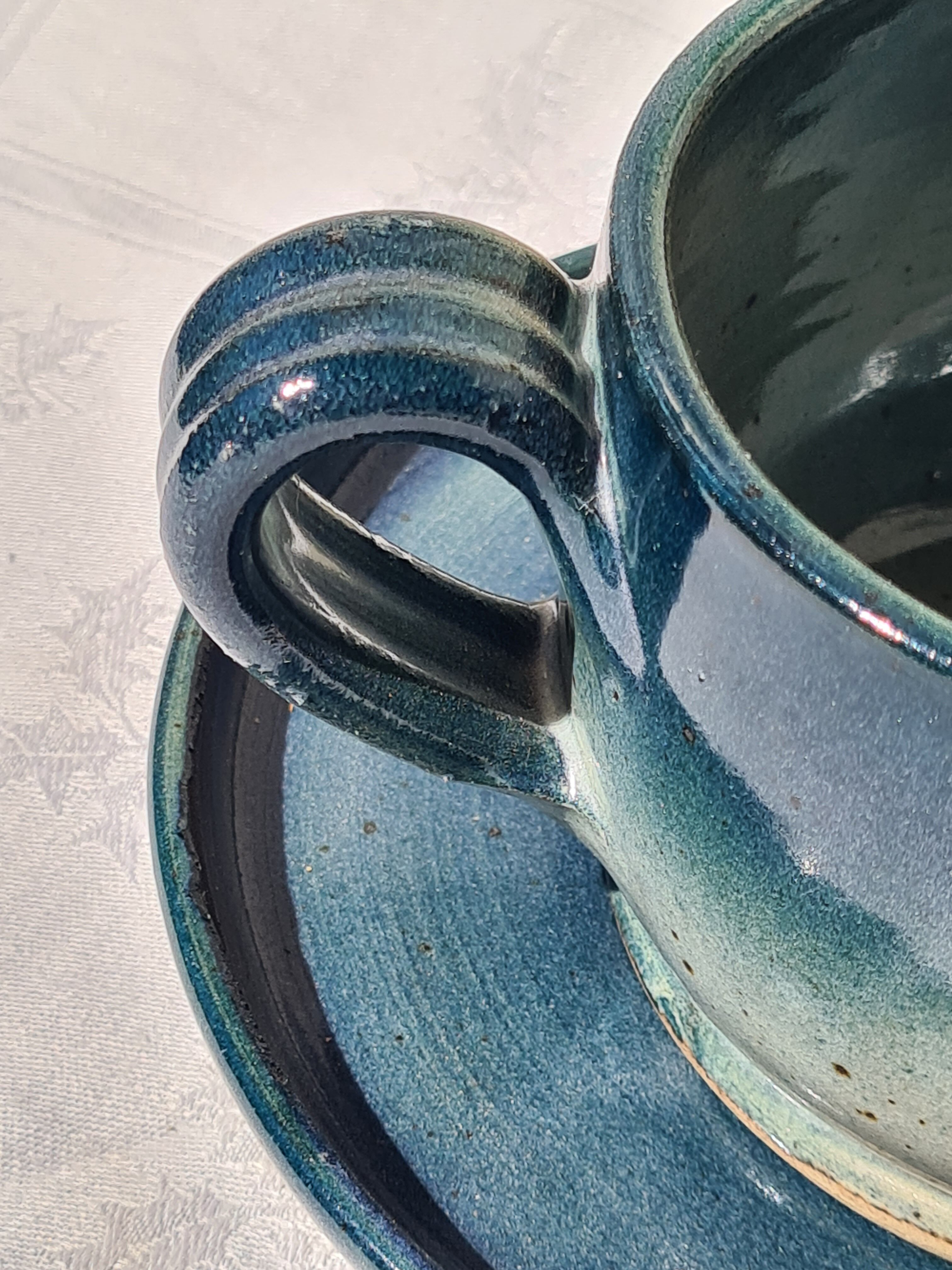 Pair of sandstone lunches