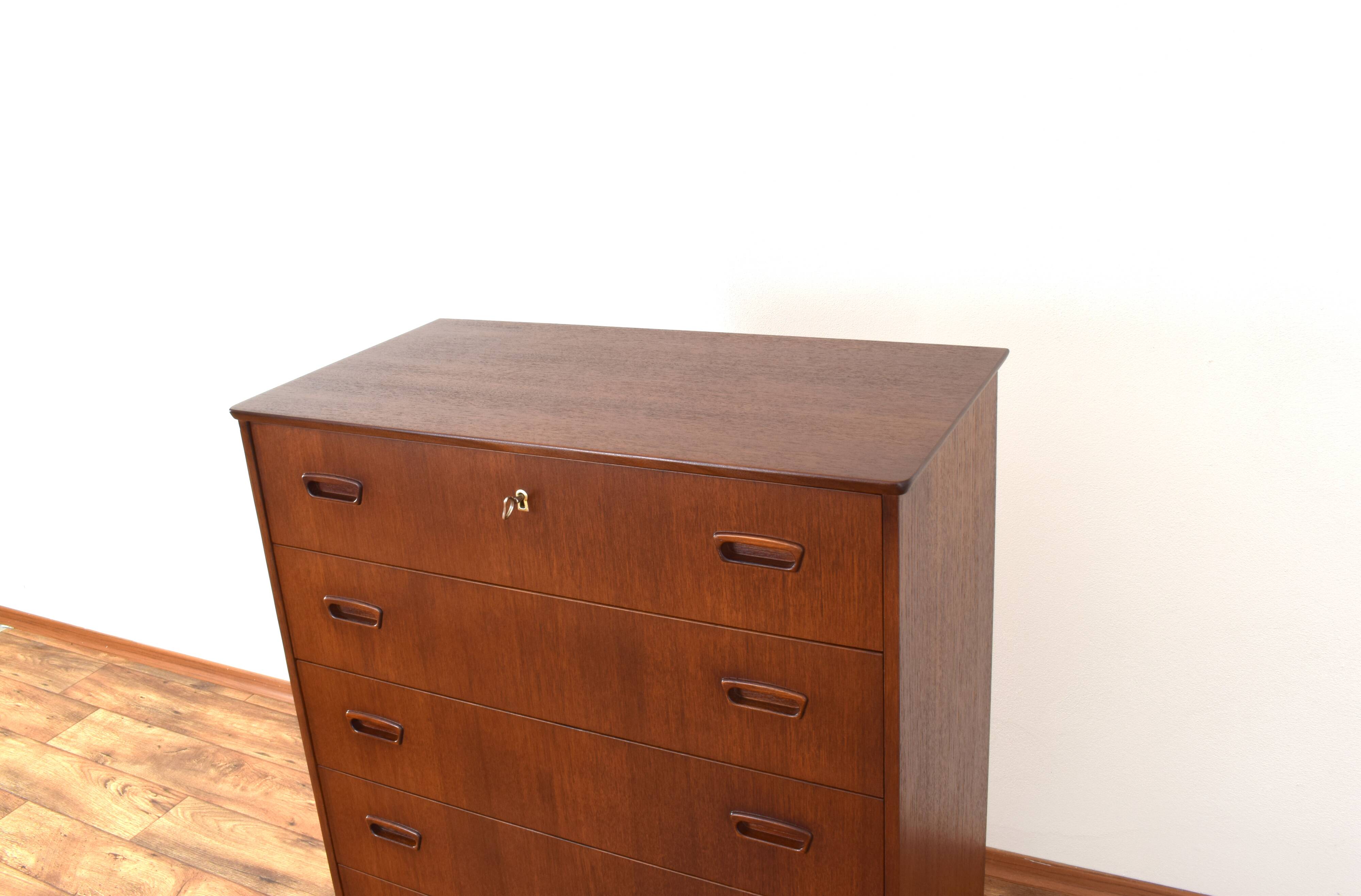 Mid-Century Danish Teak Chest of Drawers, 1960s.