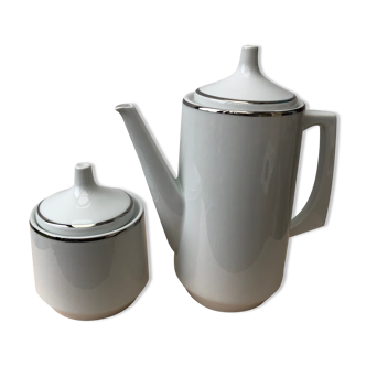 Porcelain coffee maker and sugar bowl