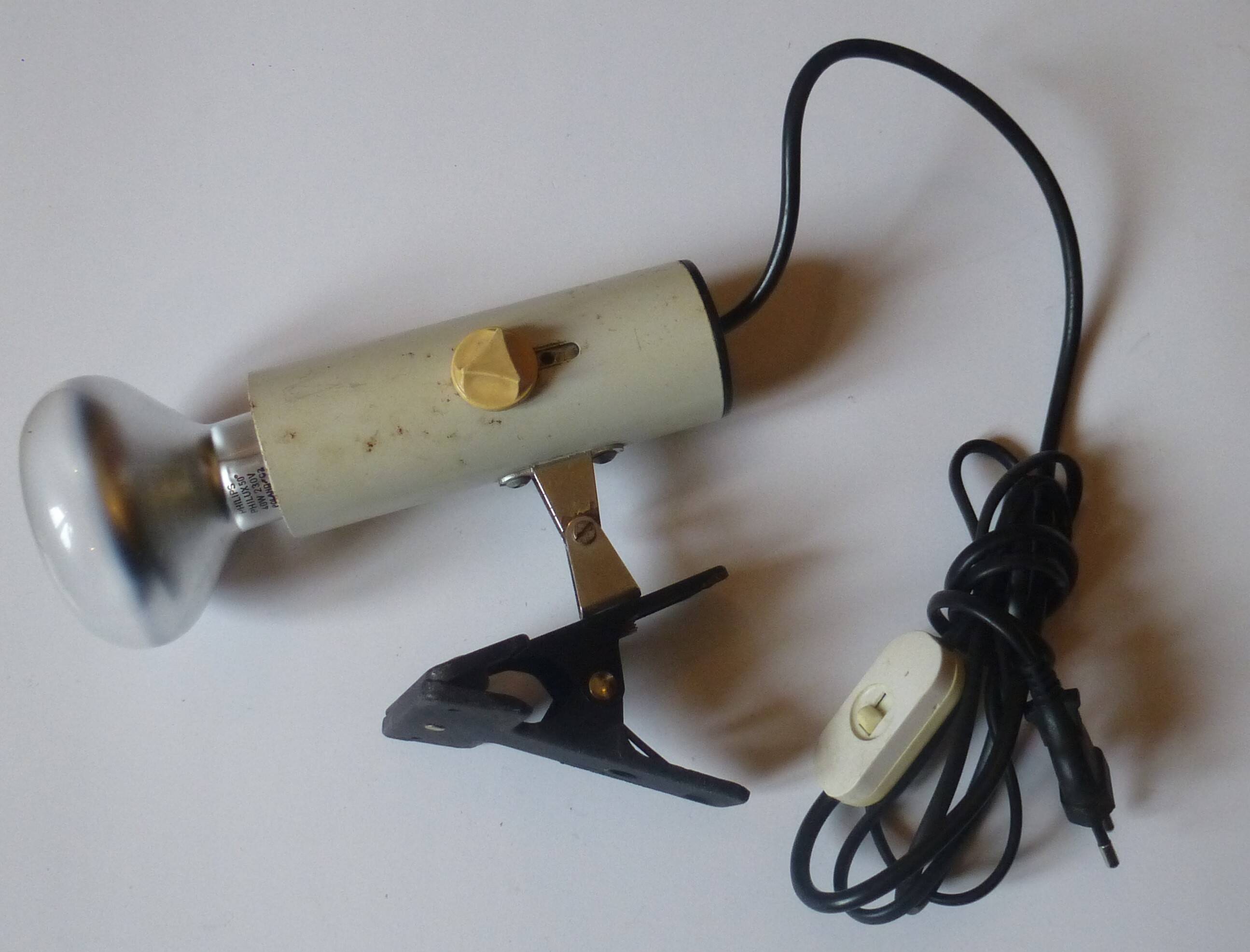 Vintage white metal clip spotlight 1970