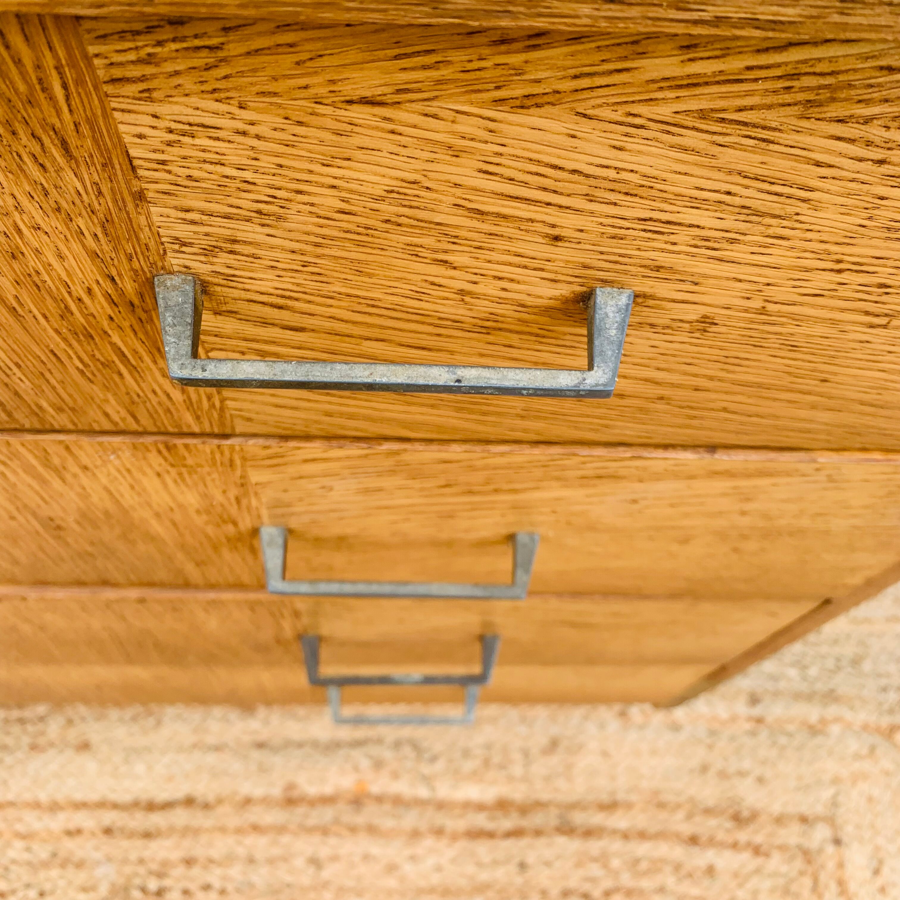 Vintage chest of drawers 4 drawers