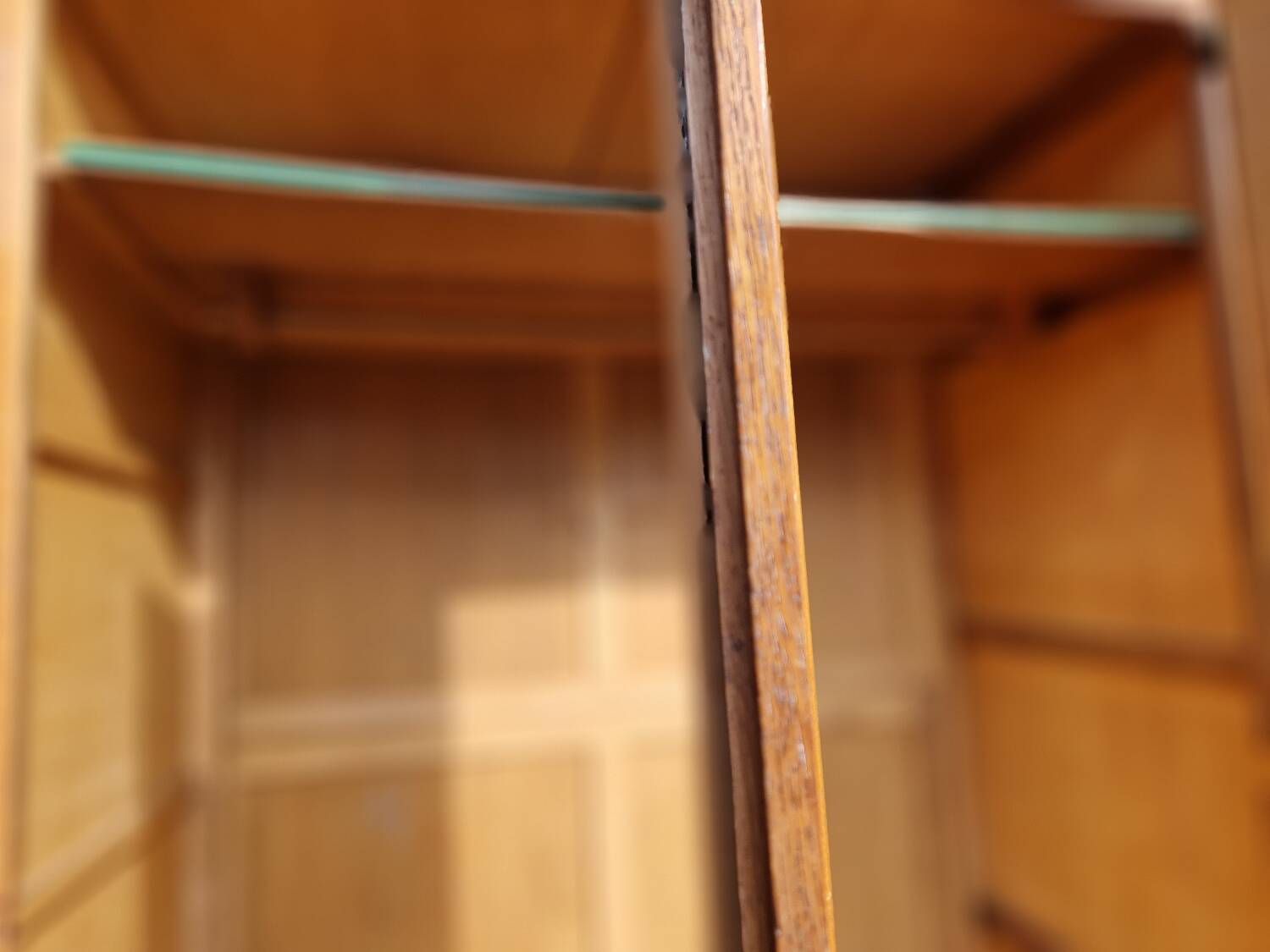 Vintage 3-door wardrobe from the 60s/70s.