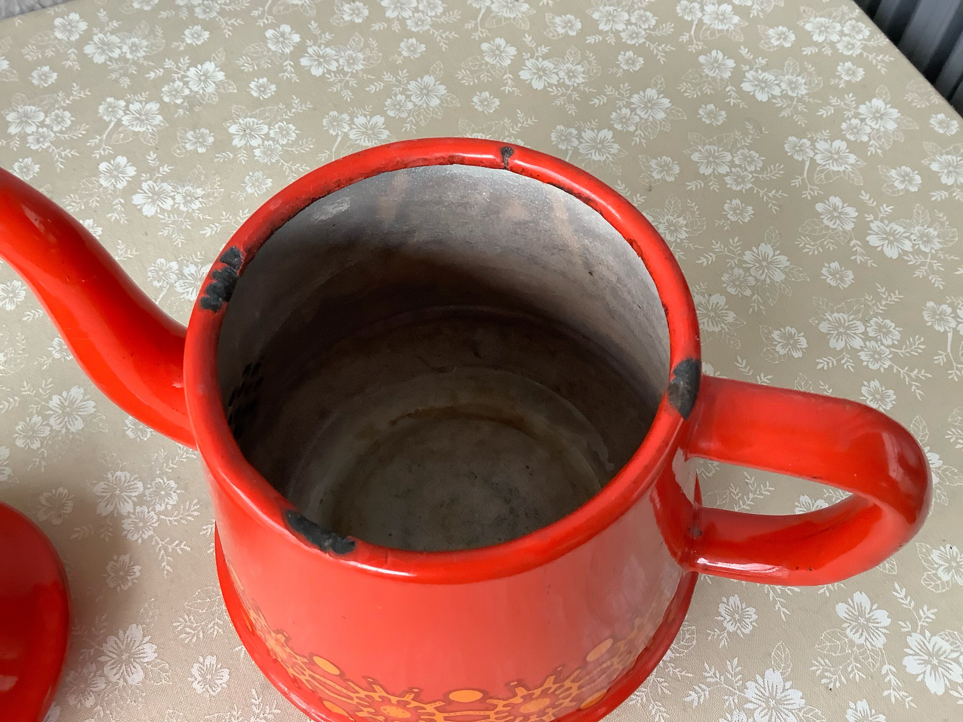 Vintage red enamelled tin teapot