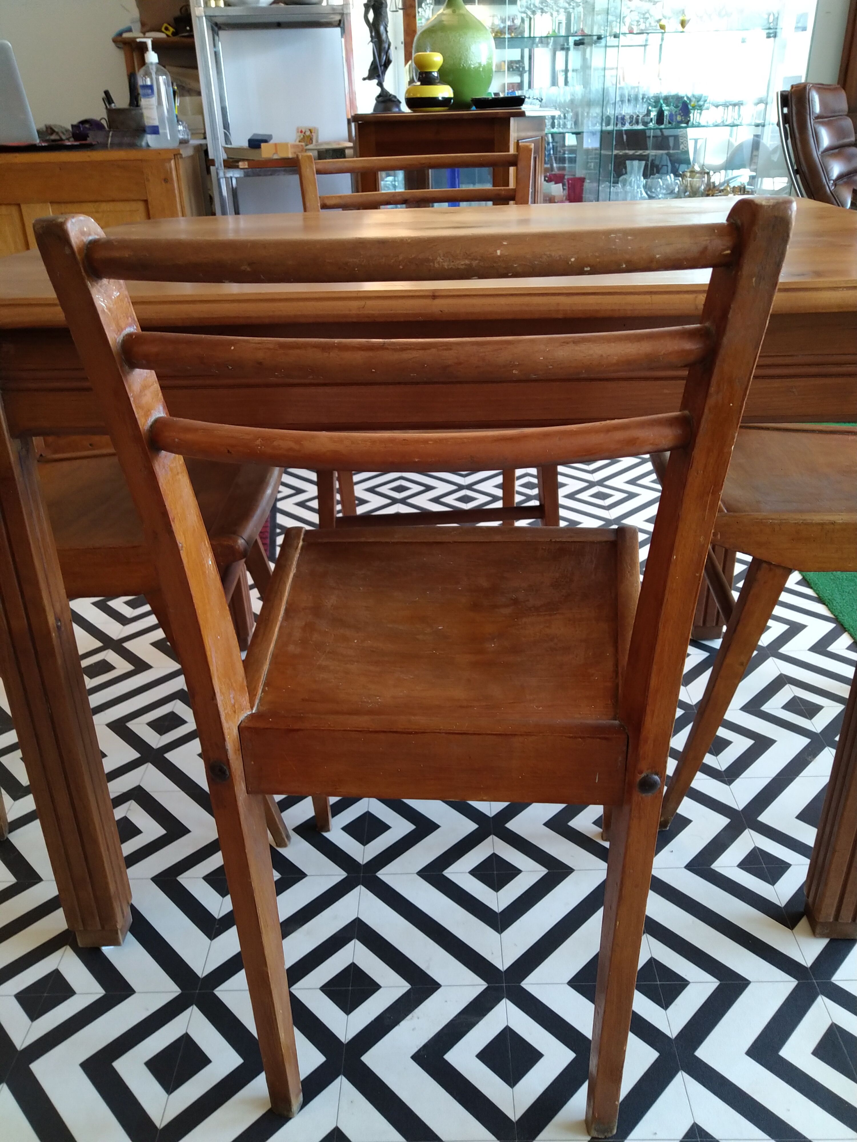 Kitchen table and four bistro chairs