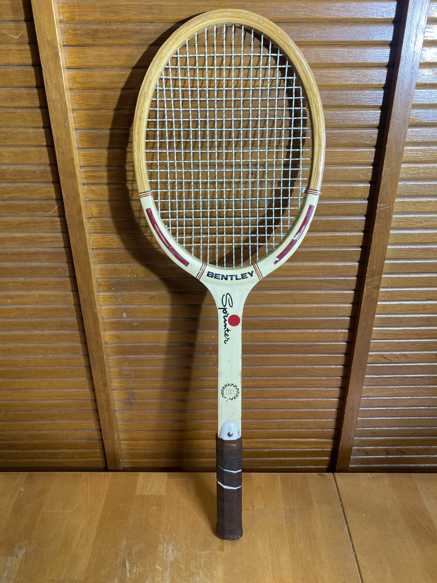Vintage Wooden Tennis Racket BENTLEY Sprinter Sports #E216