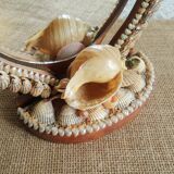 Miroir coquillages ovale à poser de table vintage